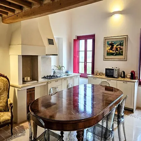 Villa In Near Center Monsano